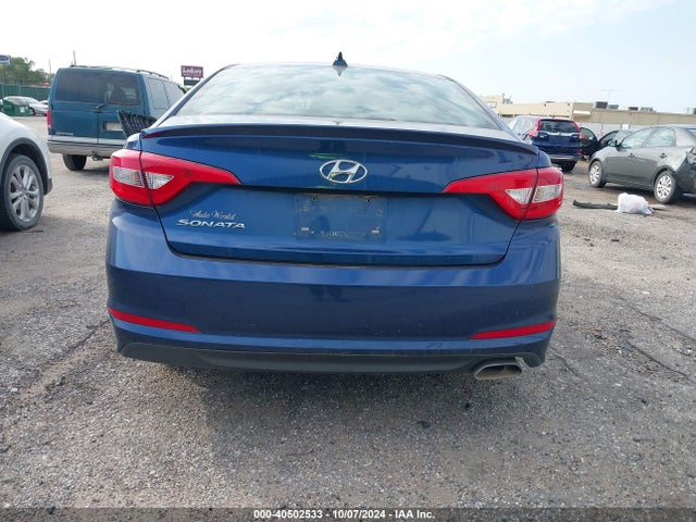 Hyundai SONATA SE 2015 5NPE24AF6FH250946 Image 16