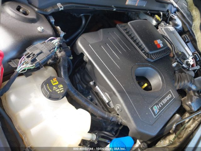 3FA6P0LU8GR208258 Ford Fusion Hybrid Se