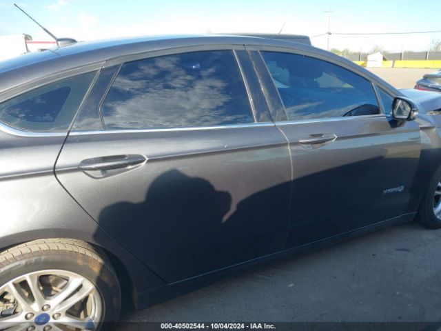 3FA6P0LU8GR208258 Ford Fusion Hybrid Se