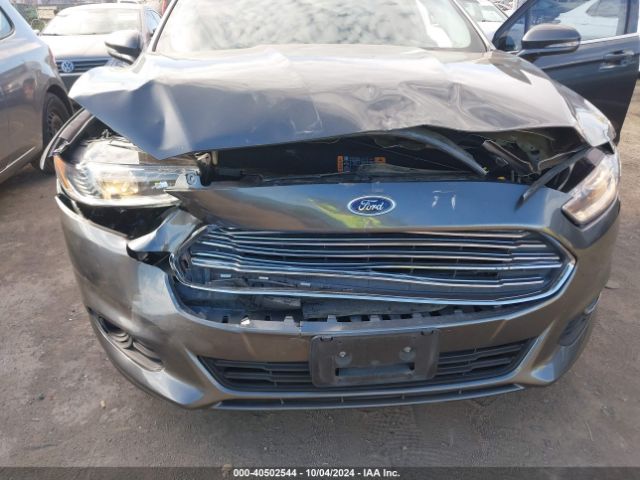 3FA6P0LU8GR208258 Ford Fusion Hybrid Se
