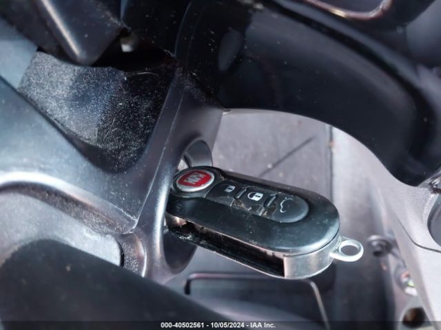 3C3CFFARXET275711 Fiat 500 POP