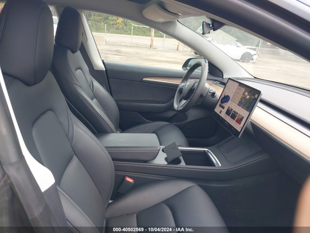 2023 TESLA MODEL 3 5YJ3E1EA6PF639226 Photo 4