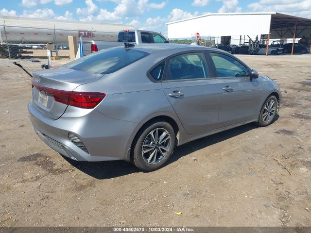 KIA Forte Lxs 2024 3KPF24AD3RE701763 Image 4