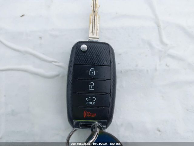 KNAFK5A86G5599986 KIA FORTE LX