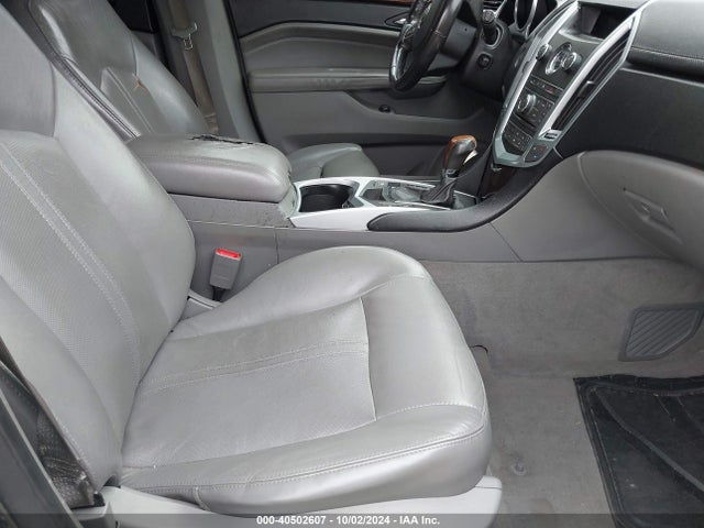 2010 CADILLAC SRX 3GYFNAEY4AS600069 Photo 4