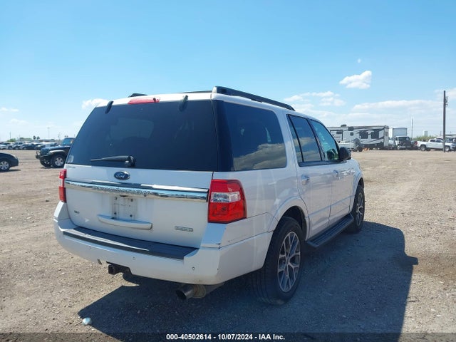 1FMJU1HTXHEA42635 Ford Expedition Xlt
