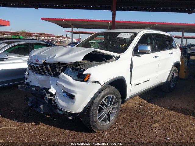 1C4RJEBG2HC795106 Jeep Grand Cherokee Limited 4x2