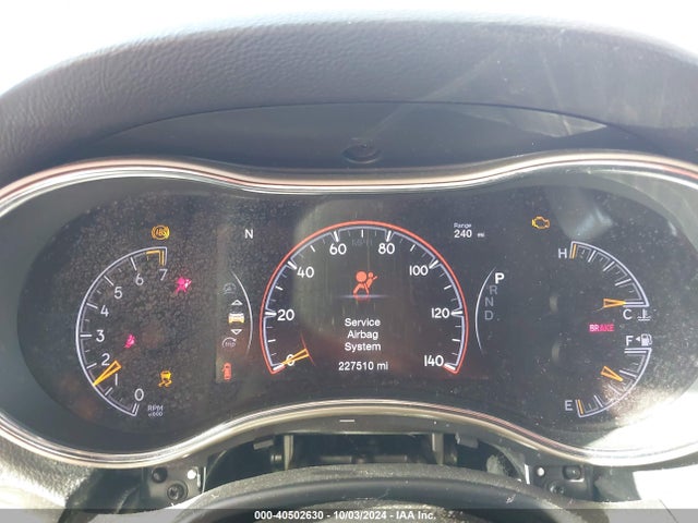 1C4RJEBG2HC795106 Jeep Grand Cherokee Limited 4x2