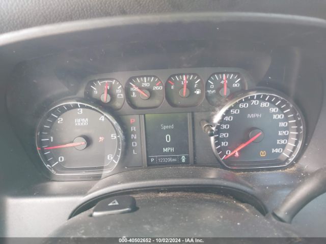 1GCNCNEH2JZ143165 Chevrolet Silverado 1500 Wt