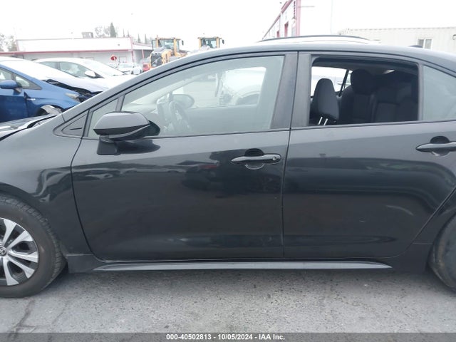 Toyota Corolla Hybrid Le 2022 JTDEAMDE5NJ058140 Image 14