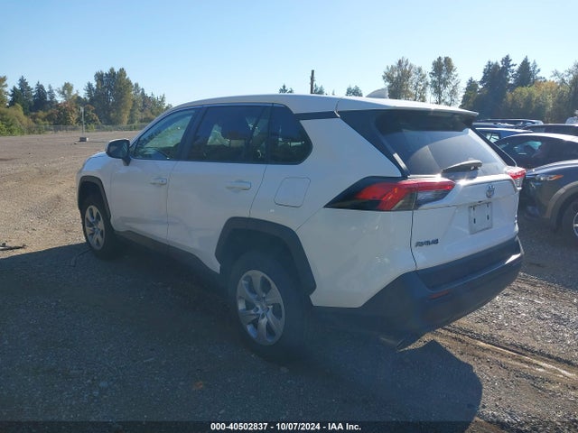Toyota RAV4 LE 2022 2T3G1RFV8NC273632 Image 3