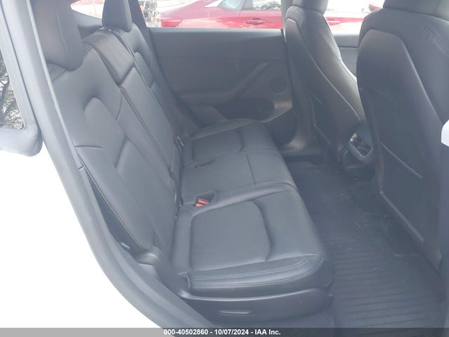 2024 TESLA MODEL Y 7SAYGAEE8RF092274 Photo 7