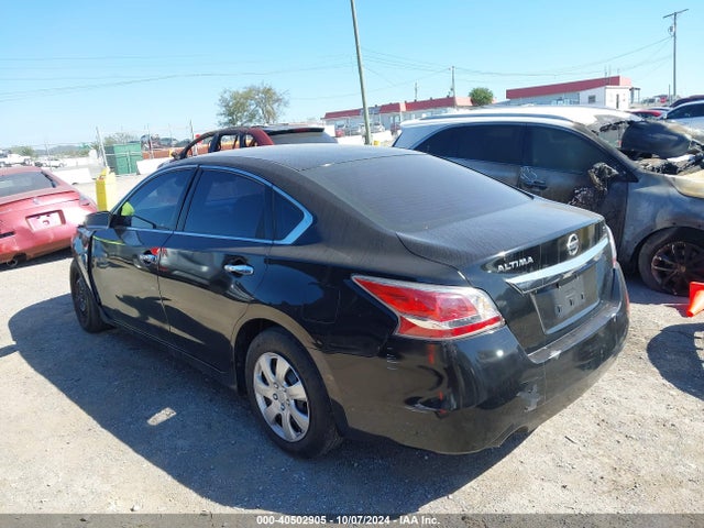 Nissan Altima 2.5 S 2015 1N4AL3AP8FN334738 Image 3