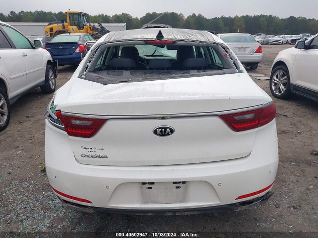 KNALC4J18K5172900 KIA Cadenza Technology