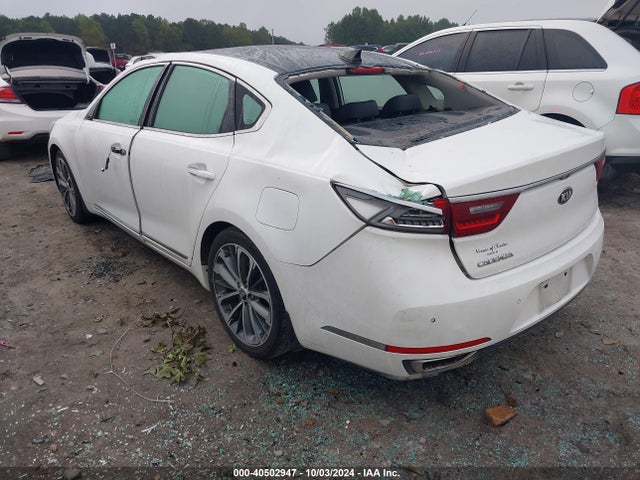 KNALC4J18K5172900 KIA Cadenza Technology