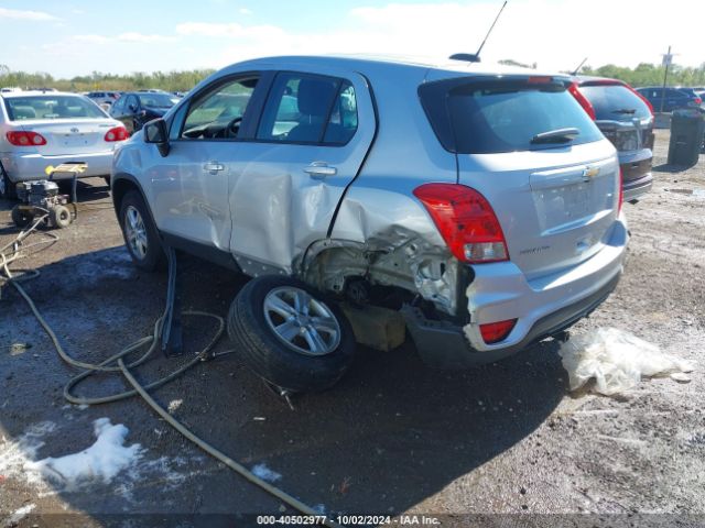 3GNCJNSB5KL171359 Chevrolet TRAX LS