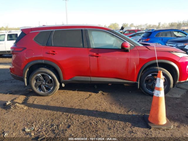 JN8BT3BB5RW174368 Nissan Rogue Sv Intelligent Awd