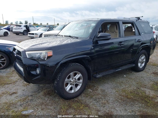 Toyota 4RUNNER SR5 2017 JTEZU5JR6H5152199 Image 2