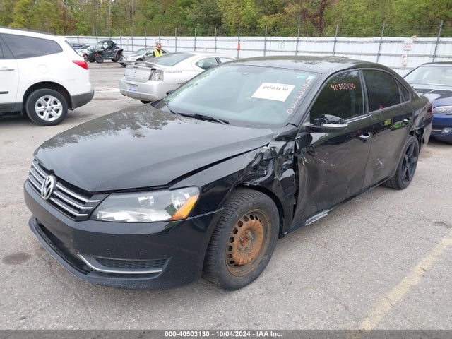 40503130 :رقم المزاد ، 1VWAS7A32FC103215 vin ، 2015 Volkswagen Passat 1.8t S مزاد بيع