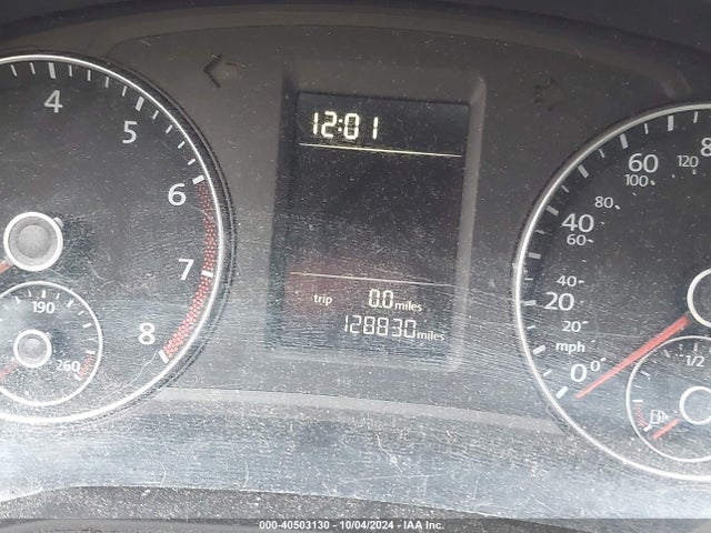 40503130 :رقم المزاد ، 1VWAS7A32FC103215 vin ، 2015 Volkswagen Passat 1.8t S مزاد بيع