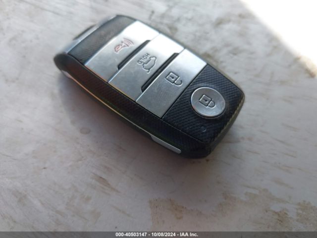5XYPK4A54HG193351 KIA Sorento Sx V6