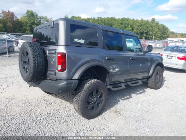 2023 FORD BRONCO 1FMEE5DH8PLC11679 Photo 3