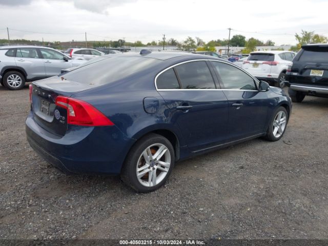 YV1612TK3F2362315 Volvo S60 T5 Premier