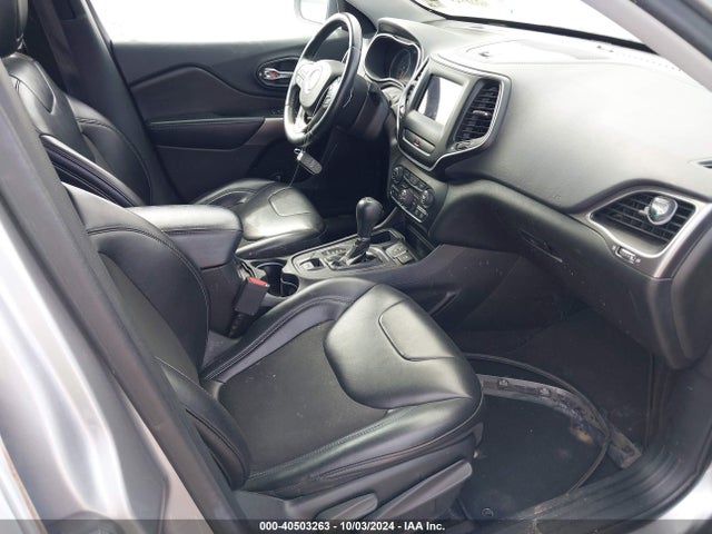 1C4PJLLB1KD205543 Jeep Cherokee Latitude Plus Fwd