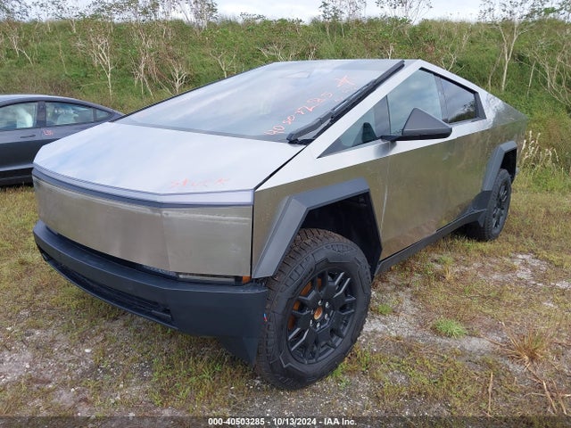 2024 TESLA CYBERTRUCK 7G2CEHEEXRA012909 Photo 1