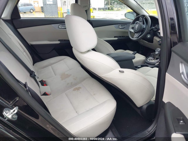 KIA Forte Lxs 2022 3KPF24AD4NE419044 Image 8