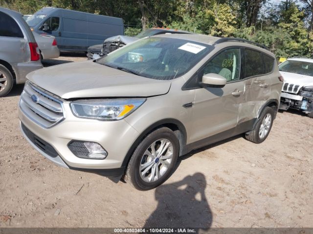 1FMCU0GD2JUB85345 Ford ESCAPE SE
