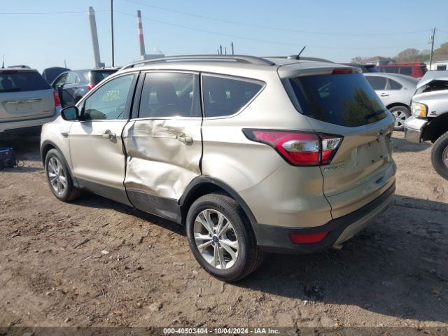 1FMCU0GD2JUB85345 Ford ESCAPE SE