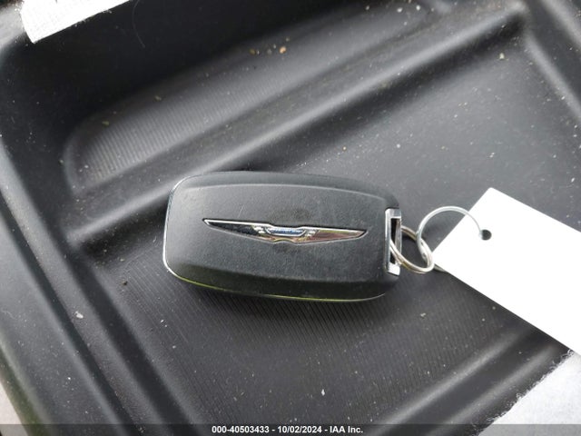 2C4RC1BG0JR280718 Chrysler Pacifica Touring L