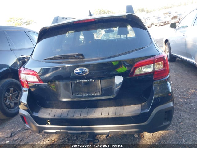 Subaru Outback 2.5i Premium 2018 4S4BSAHC9J3256477 Image 16