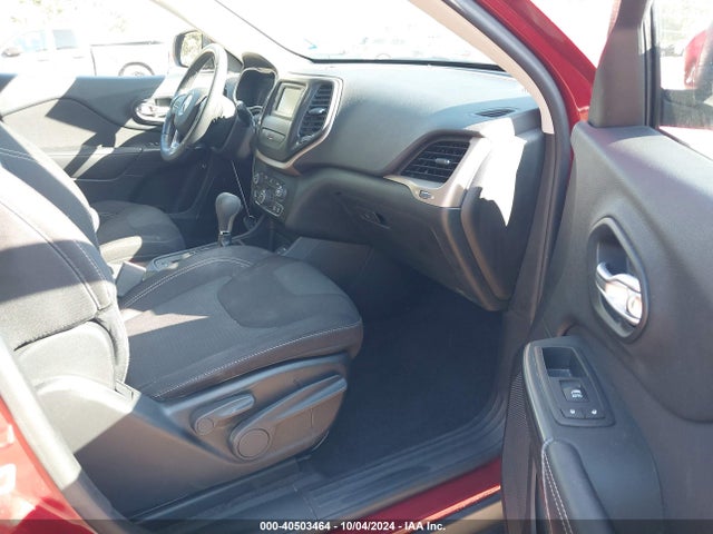 1C4PJLCB7GW302628 Jeep Cherokee Latitude