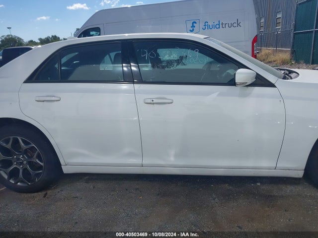 2C3CCAGG9JH165818 Chrysler 300 300s Awd