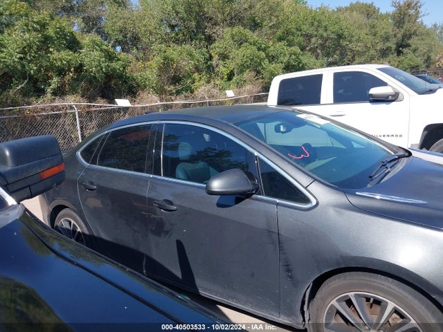 1G4PR5SK0H4122776 Buick Verano Sport Touring