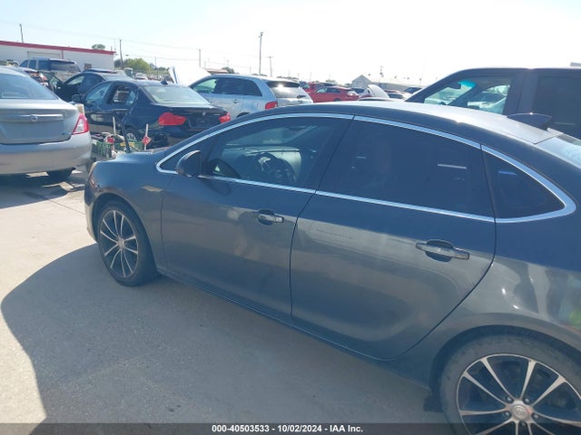 1G4PR5SK0H4122776 Buick Verano Sport Touring