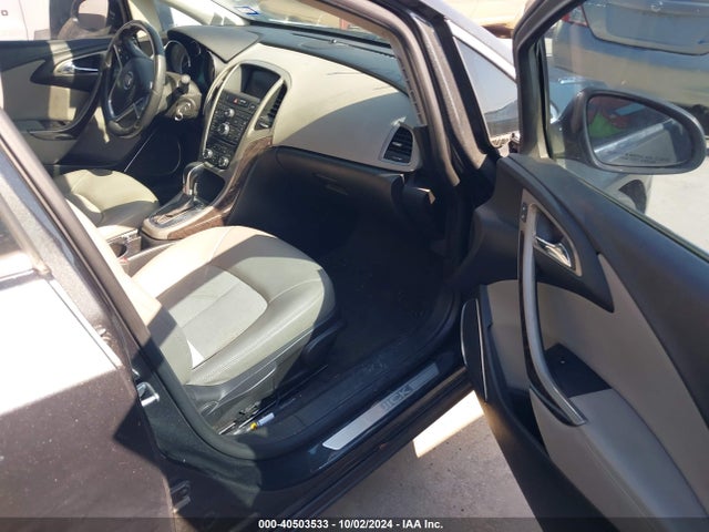 1G4PR5SK0H4122776 Buick Verano Sport Touring
