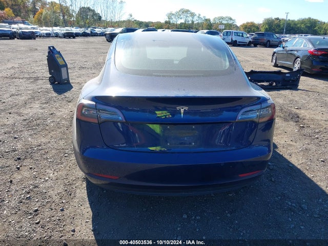 5YJ3E1EA1JF102335 Tesla Model 3 Long Range/mid Range