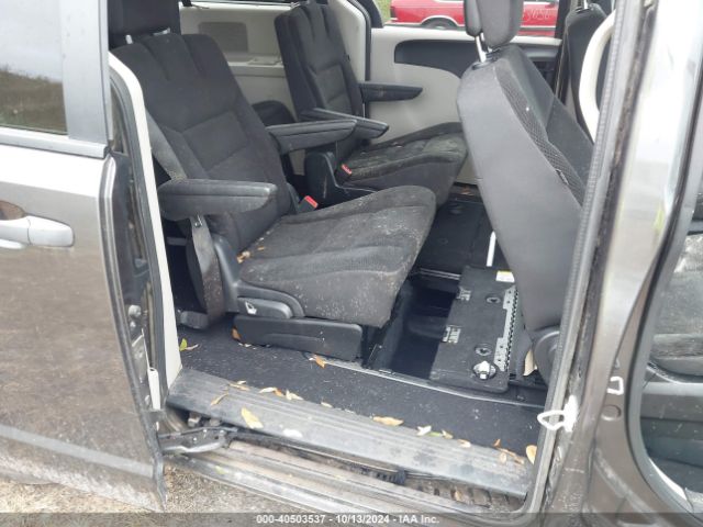 2C4RDGBG0KR608690 Dodge Grand Caravan Se