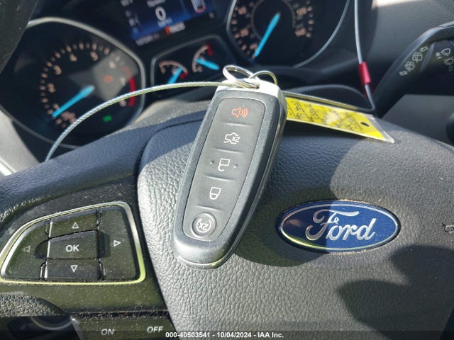 Ford ESCAPE SE 2019 1FMCU0GD9KUA71117 Image 11