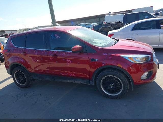 Ford ESCAPE SE 2019 1FMCU0GD9KUA71117 Image 13