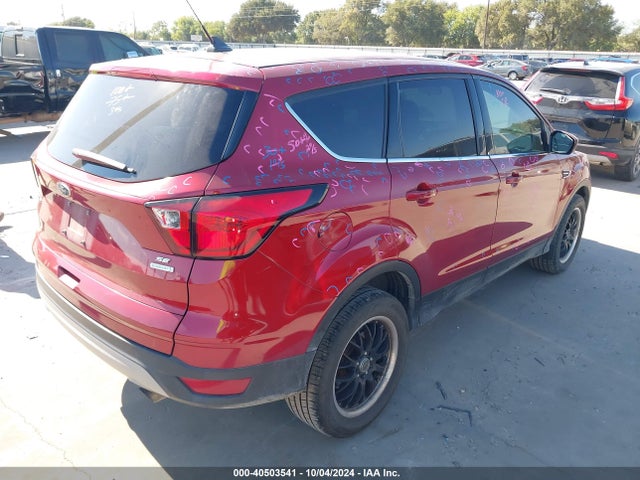 Ford ESCAPE SE 2019 1FMCU0GD9KUA71117 Image 4