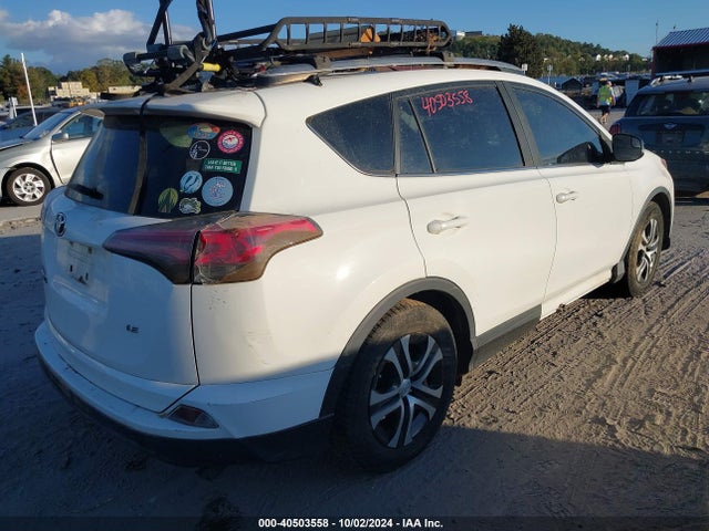 Toyota RAV4 LE 2018 JTMZFREVXJJ185040 Image 4