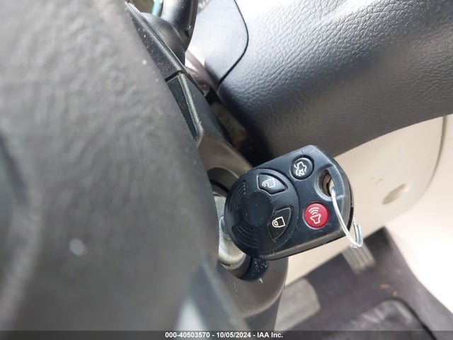Ford FOCUS SE 2017 1FADP3K27HL287057 Image 11