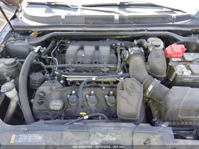 1FAHP2D87JG104106 Ford TAURUS SE