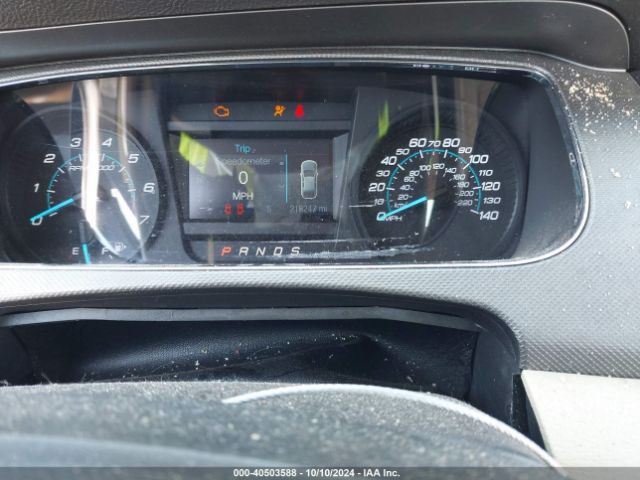 1FAHP2D87JG104106 Ford TAURUS SE