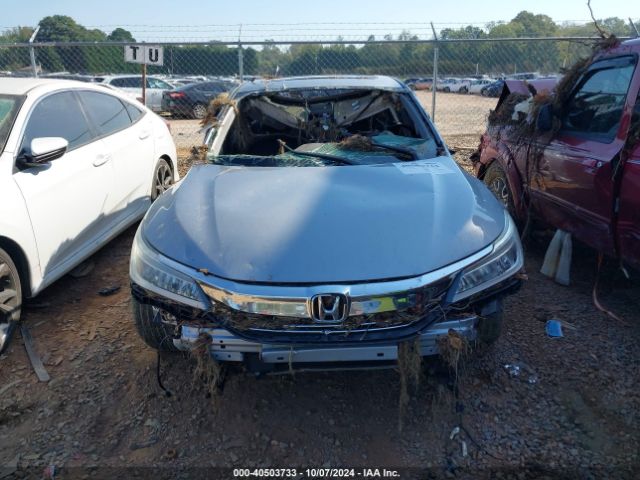 1HGCR3F92HA042865 Honda Accord Touring V6