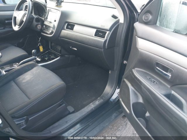 2018 MITSUBISHI OUTLANDER JA4AD2A34JJ000702 Photo 4